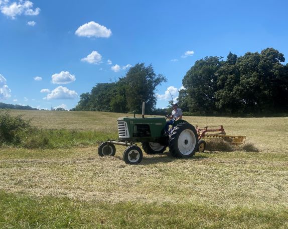 Michael_on_tractor1